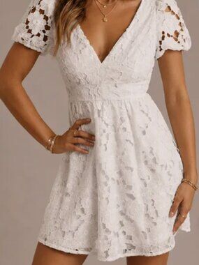 Crystall Doll Eyelet Lace V Neck Short Dress with Tie Back sz Small and Large